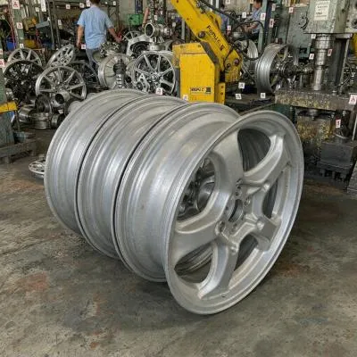 Aluminum motorcycle and e-bike wheels and rims
